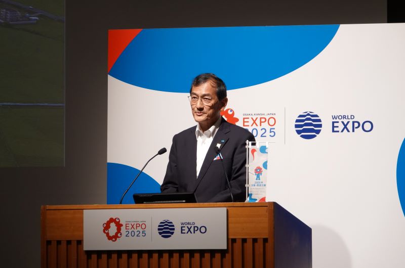 Yuichi Kitao, Presidente y Director Representante de Kubota Corporation